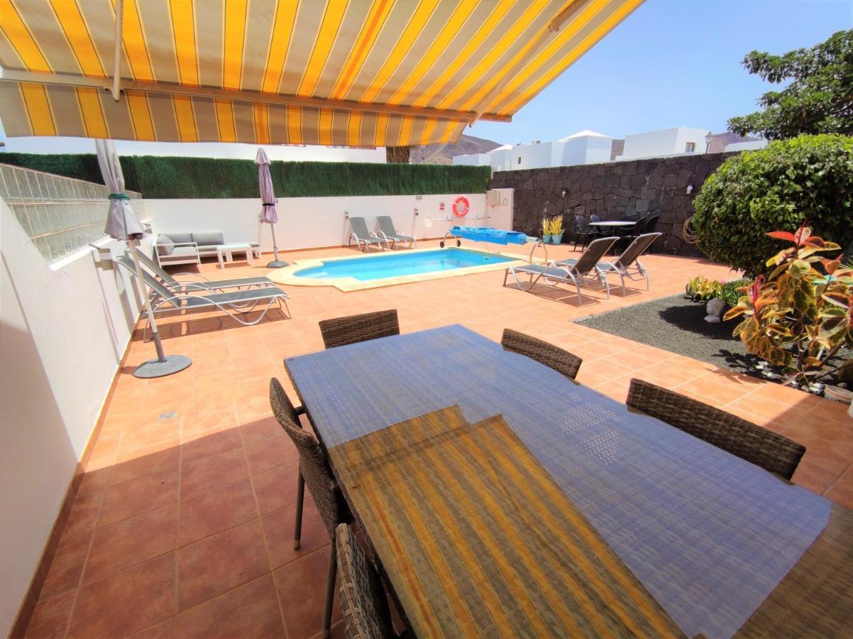 Villa Zinnia Playa Blanca  Exterior photo