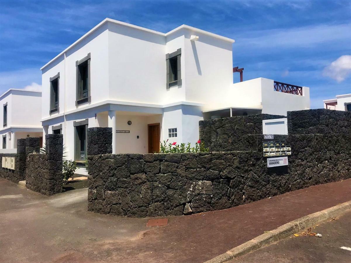 Villa Zinnia Playa Blanca  Exterior photo